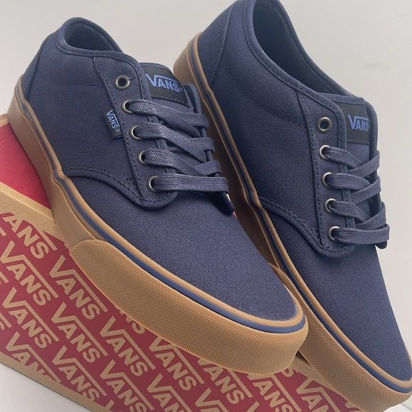 Vans Men’s Blue Canvas Sneakers Gum Sole Vans Atwood
(12 Oz Canvas) Navy/Gum NIB - Picture 11 of 16